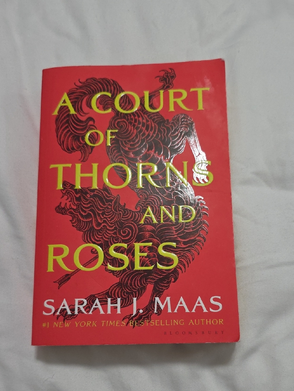 A Court of Thorns and Roses by Sarah J. Maas - Red Cover